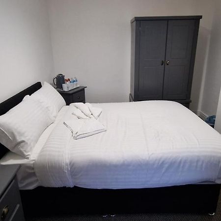 Self Check In Apartment Doncaster Luaran gambar